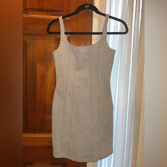 Fab'rik Pale Blue Denim Mini Dress NWOT NEVER WORN Size Small - Picture 3 of 5